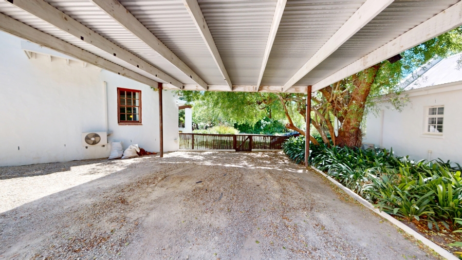 5 Bedroom Property for Sale in Stanford Western Cape